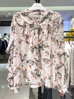 全球时尚脉搏 服装商场实拍图库与女装零售趋势解读